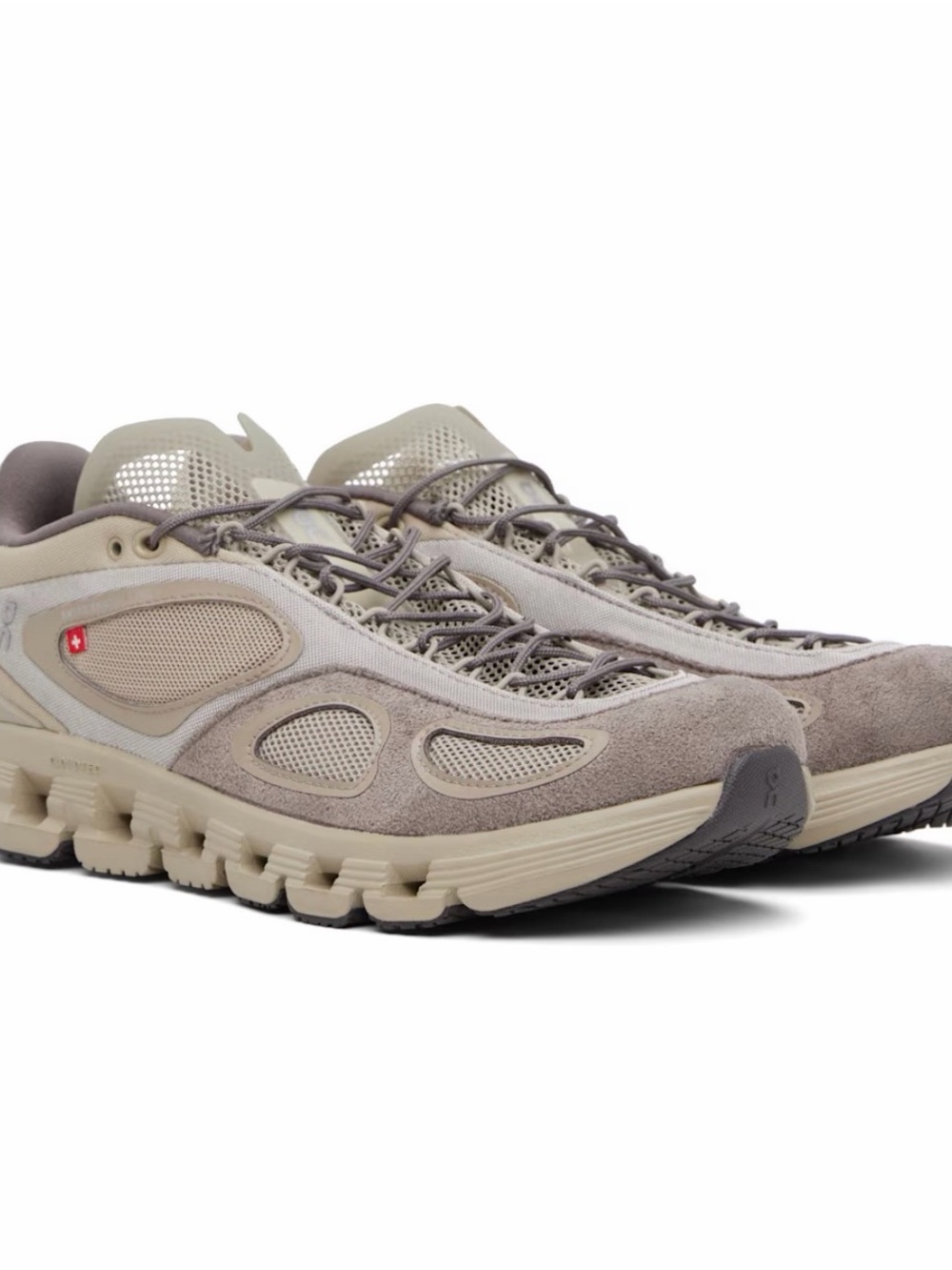 Limited Edition On Running Cloud X
FKA Twigs Desert Men’s size 10.5 and 11